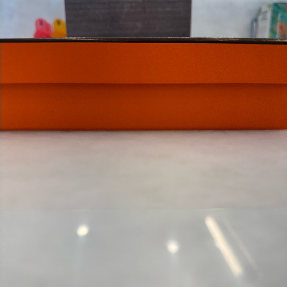 Hermes | Gift Box with Ribbon - Picture 5 of 5